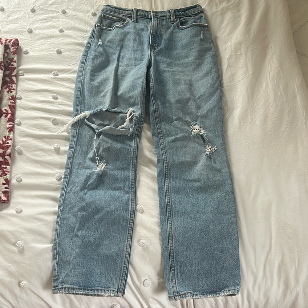 Abercrombie 90’s straight ultra high rise jeans